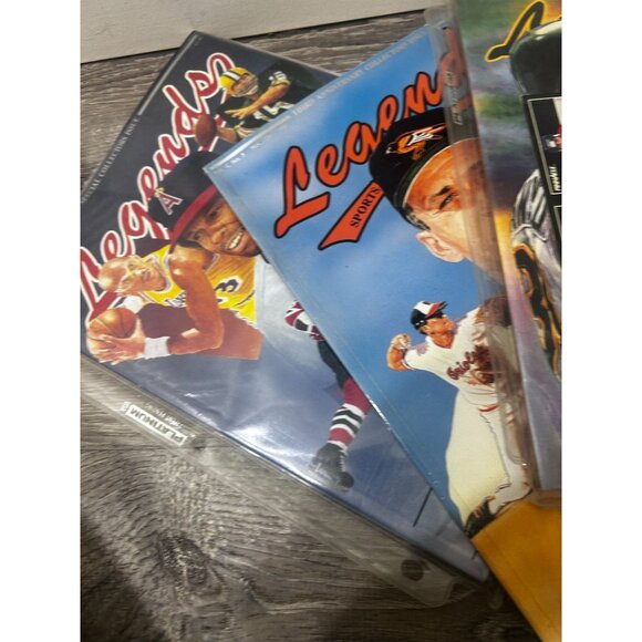 Legends Sports Magazines Wayne Gretzky Paperback Lot Of 5 - Picture 2 of 5